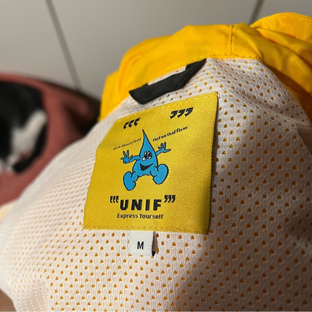 Unif Break Jacket - Picture 3 of 4